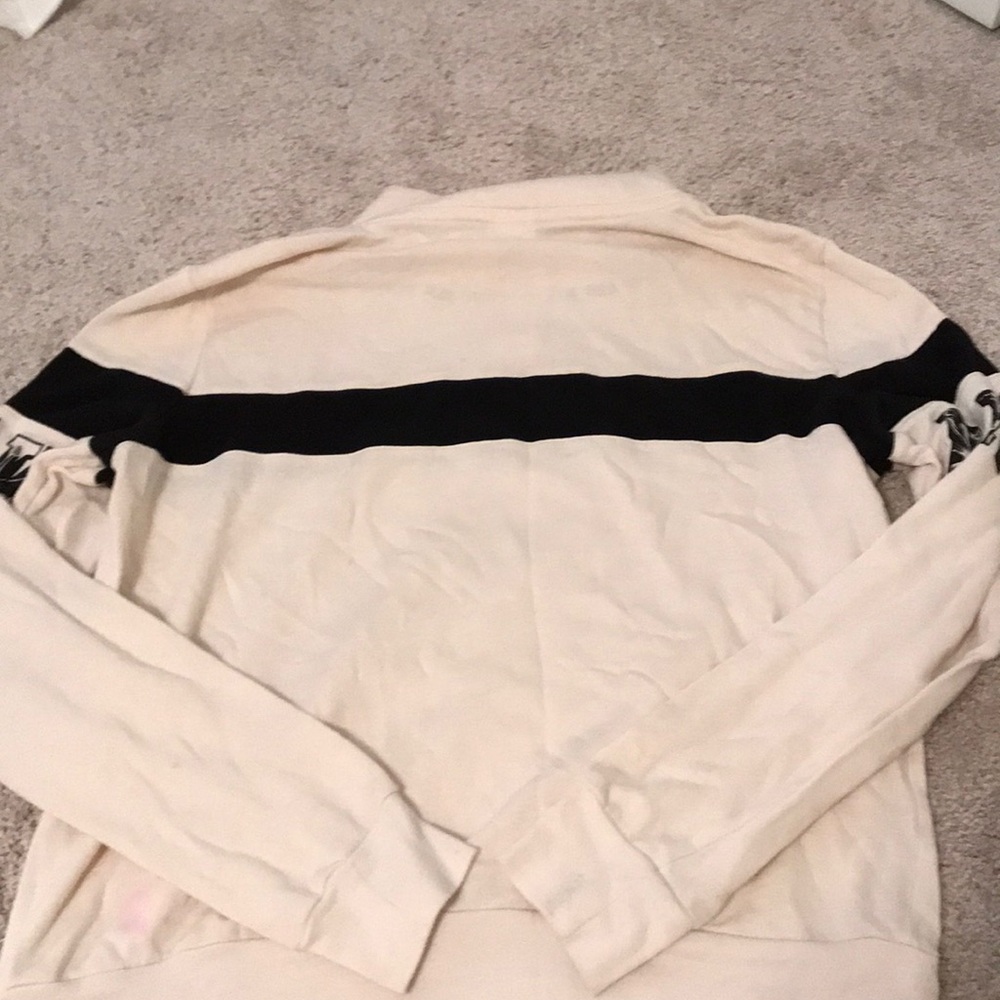 Pink sweatshirt - Picture 3 of 4